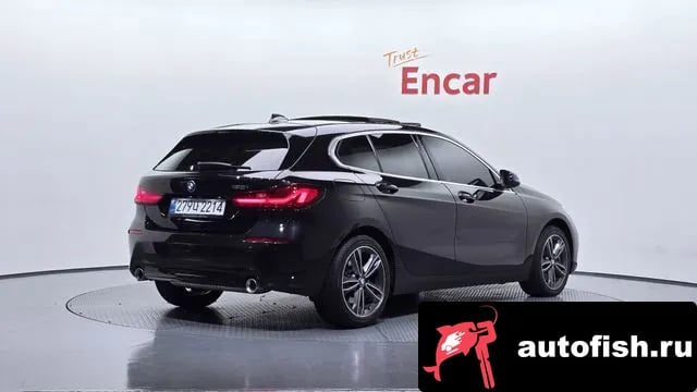 BMW 1-Series 1 Series (F40) 2022 года - вид 2