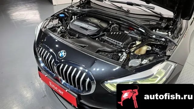 BMW 1-Series 1 Series (F40) 2022 года - вид 6