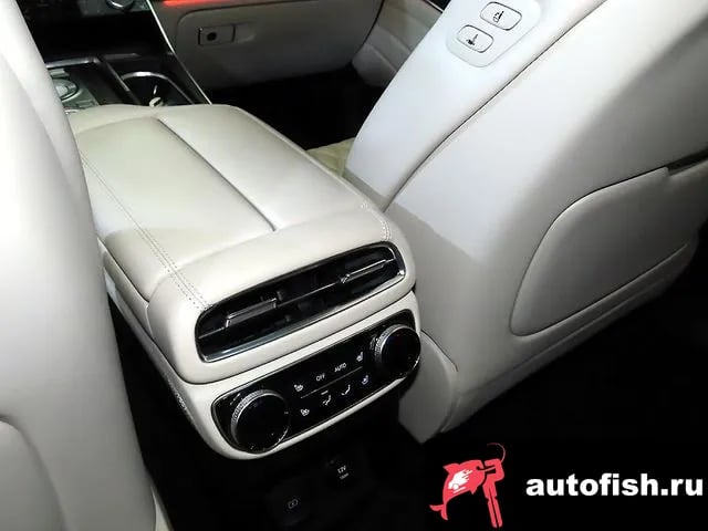 Genesis GV80 GV80 2020 года - похожие автомобили