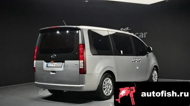 Hyundai Staria Staria 2024 года - вид 2