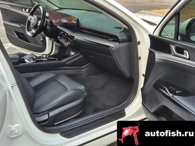 Kia K5 The New K5 3rd generation 2024 года - похожие автомобили