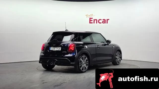 Mini Cooper Cooper S 2021 года - вид 2