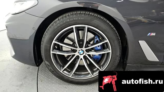 BMW 5-Series 5 Series (G30) 2021 года - вид 5