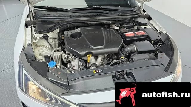 Hyundai AVANTE The New Avante AD 2018 года - вид 6