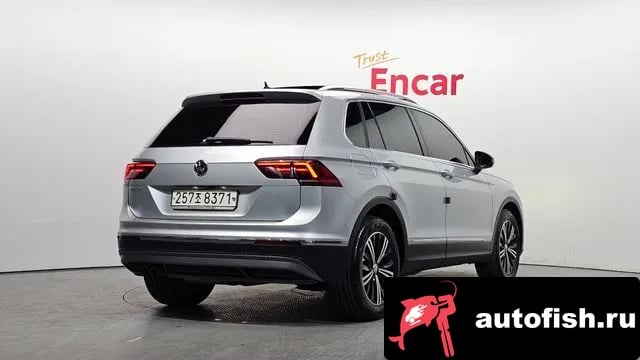 Volkswagen Tiguan Tiguan second Generation 2019 года - вид 2