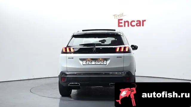 Peugeot 3008 3008 second generation 2018 года - вид 4
