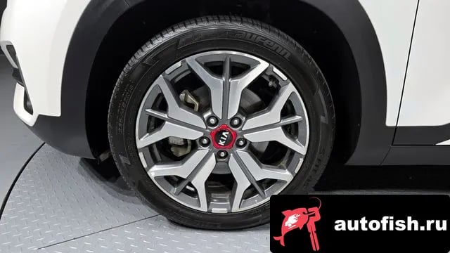 Kia Seltos Celtos 2020 года - вид 5