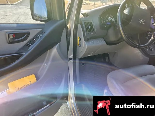 Hyundai Starex The New Grand Starex 2019 года - вид 3