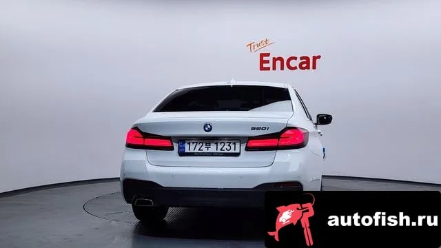 BMW 5-Series 5 Series (G30) 2022 года - вид 4