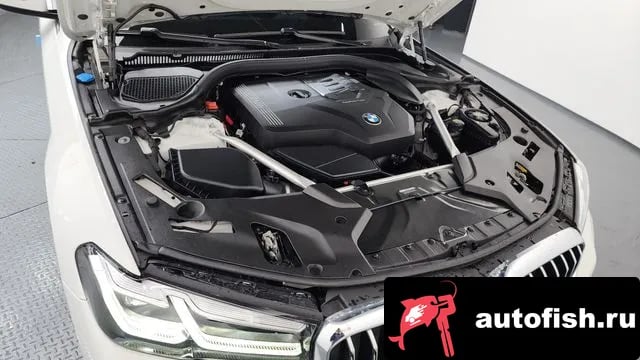 BMW 5-Series 5 Series (G30) 2022 года - похожие автомобили