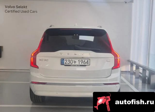 Volvo XC90 XC90 second Generation 2024 года - вид 3