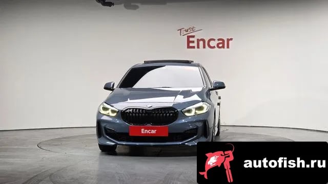 BMW 1-Series 1 Series (F40) 2021 года - вид 3