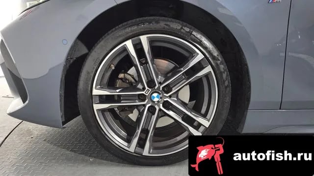 BMW 1-Series 1 Series (F40) 2021 года - похожие автомобили