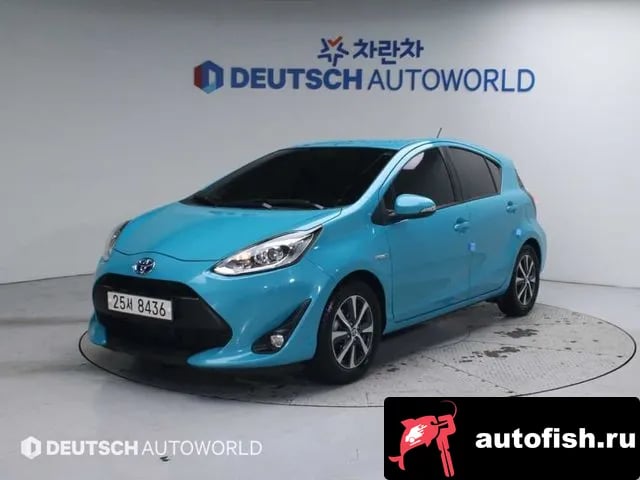 Toyota Prius Prius C 2018 года - вид 1
