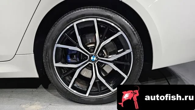 BMW 5-Series 5 Series (G30) 2021 года - похожие автомобили