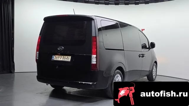 Hyundai Staria Staria 2021 года - похожие автомобили