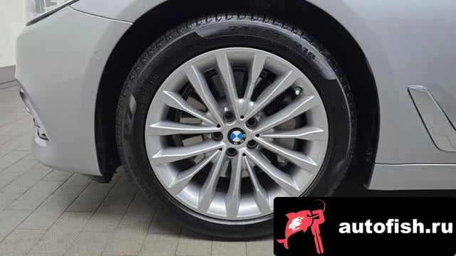 BMW 5-Series 5 Series (G30) 2020 года - вид 5
