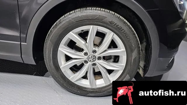 Volkswagen Tiguan Tiguan second Generation 2018 года - вид 5