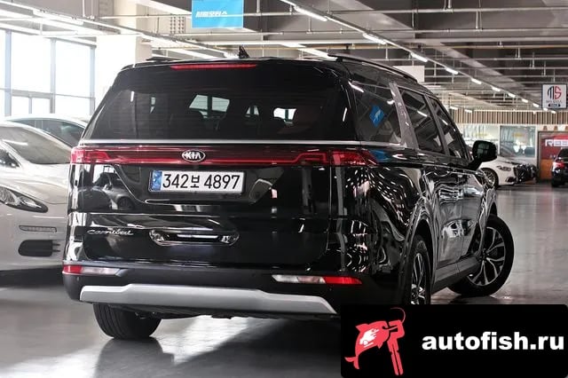 Kia Carnival Carnival 4th generation 2020 года - вид 2