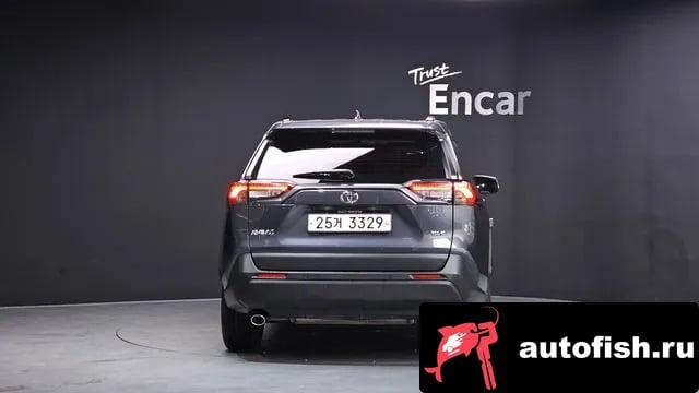Toyota RAV4 RAV4 5th Generation 2019 года - вид 3
