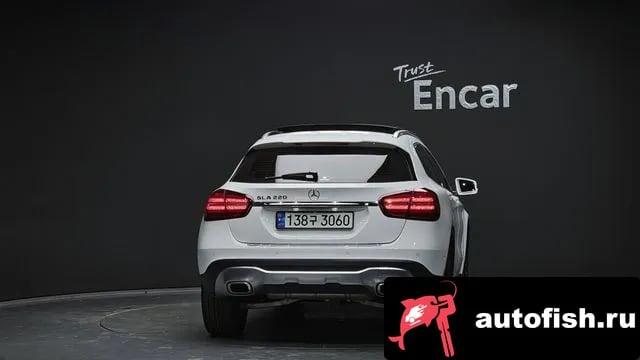 Mercedes-Benz GLA-Class GLA-Class X156 2018 года - вид 4