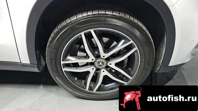 Mercedes-Benz GLA-Class GLA-Class X156 2018 года - вид 5