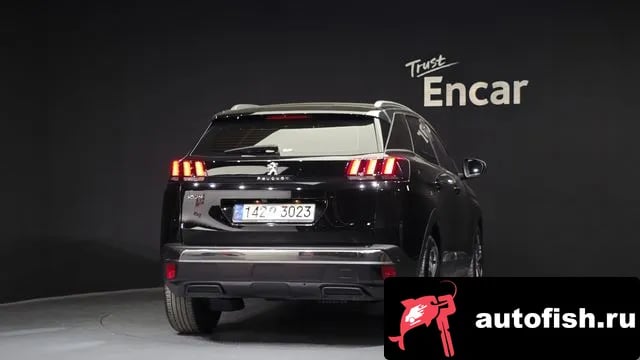 Peugeot 3008 3008 second generation 2020 года - вид 4