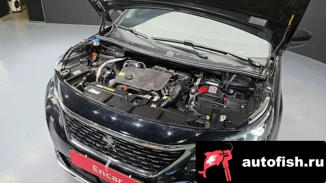 Peugeot 3008 3008 second generation 2020 года - вид 6