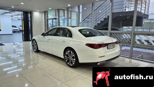 Mercedes-Benz E-Class E-Class W214 2025 года - похожие автомобили