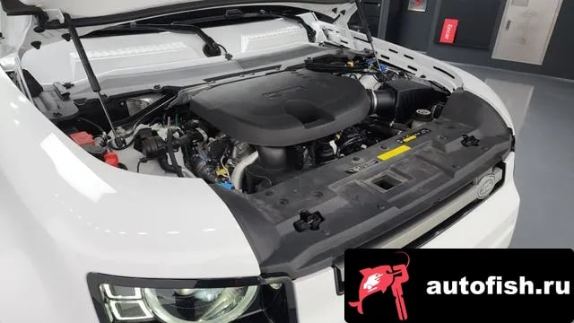 Land Rover Defender Bitdefender (L663) 2023 года - вид 6