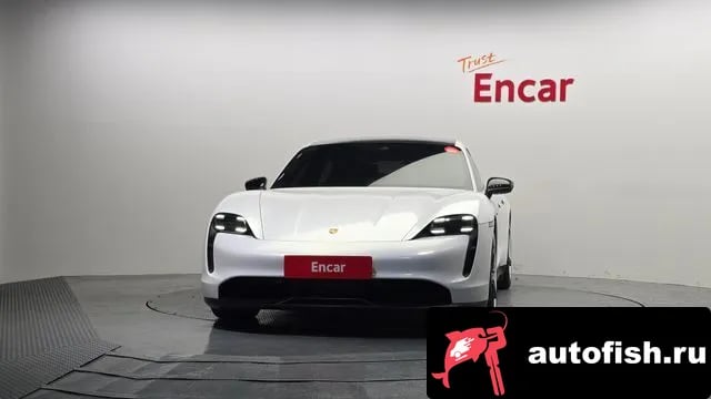 Porsche Taycan Taikan 2021 года - вид 3