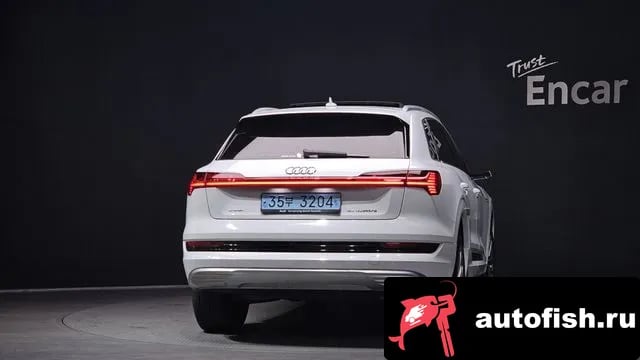 Audi e-tron e-Tron 2021 года - вид 4