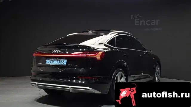 Audi e-tron e-Tron 2021 года - вид 2