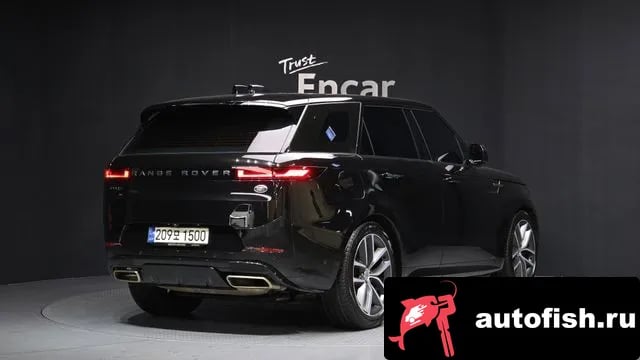 Land Rover Range Rover Sport Range Rover Sport 3rd Generation 2023 года - вид 2