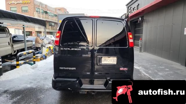 GMC Savana Savannah 2019 года - вид 4