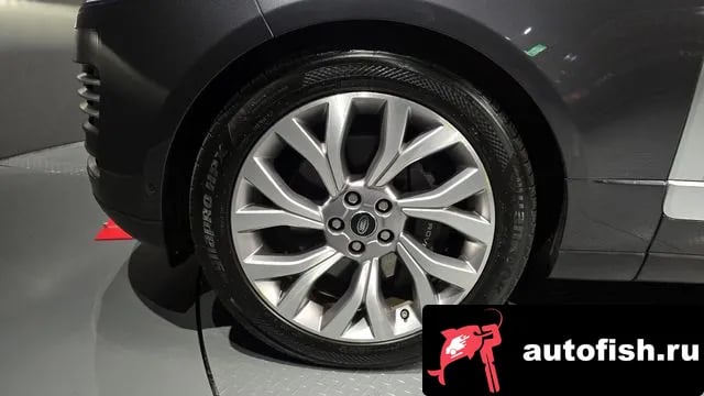 Land Rover Range Rover Range Rover 4th Generation 2018 года - похожие автомобили