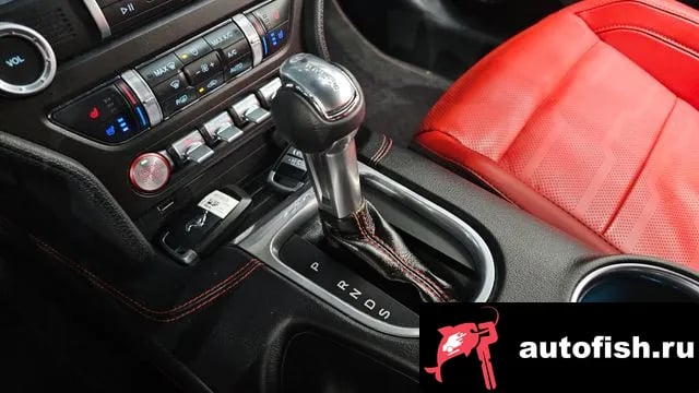 Ford Mustang Mustang 2022 года - похожие автомобили