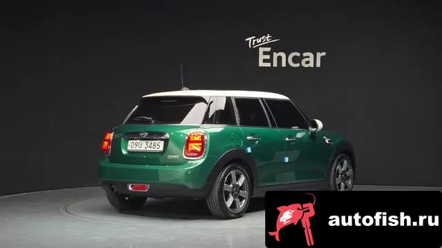 Mini Cooper Cooper 2019 года - вид 2