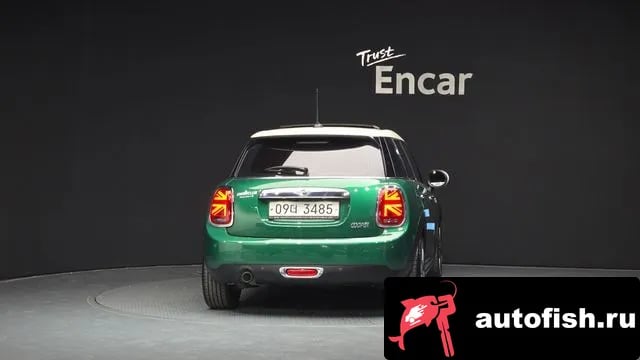 Mini Cooper Cooper 2019 года - вид 4