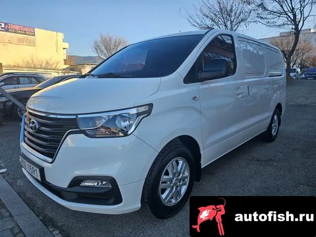 Hyundai Starex The New Grand Starex 2018 года - вид 1