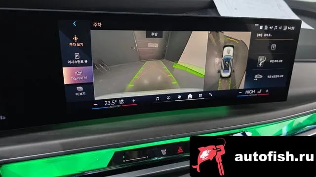 BMW 7-Series 7 Series (G70) 2023 года - похожие автомобили