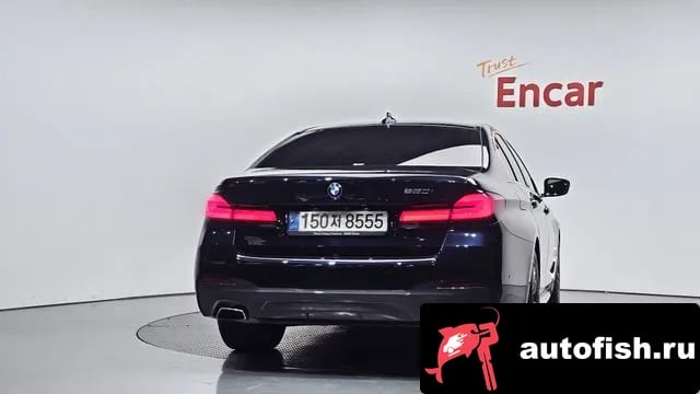BMW 5-Series 5 Series (G30) 2022 года - вид 4