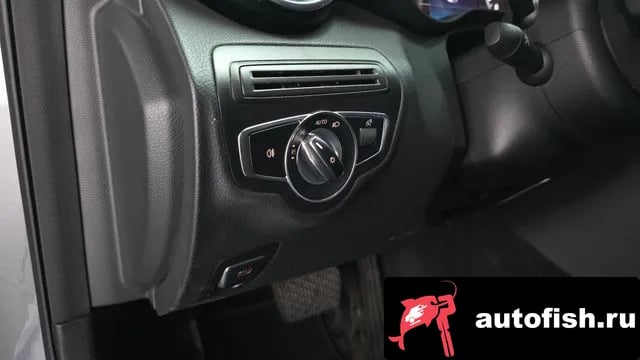 Mercedes-Benz C-Class C-Class W205 2019 года - похожие автомобили