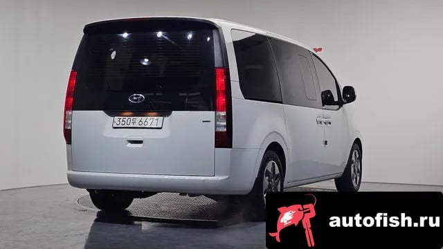 Hyundai Staria Staria 2022 года - вид 2