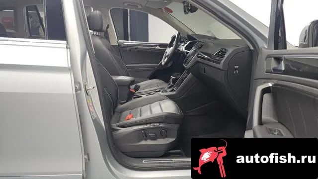 Volkswagen Tiguan Tiguan second Generation 2022 года - похожие автомобили