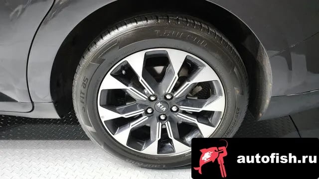 Kia Carnival Carnival 4th generation 2020 года - вид 5