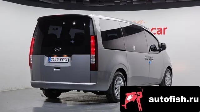 Hyundai Staria Staria 2022 года - вид 2