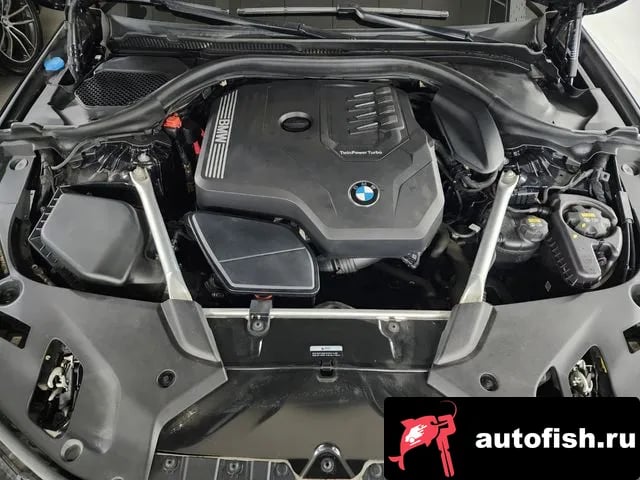 BMW 5-Series 5 Series (G30) 2022 года - вид 6