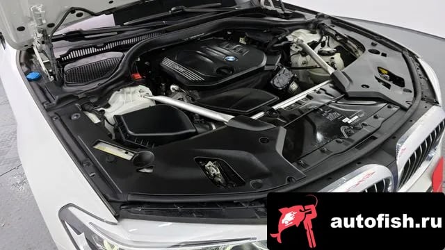 BMW 5-Series 5 Series (G30) 2020 года - вид 6