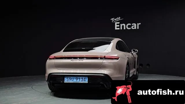 Porsche Taycan Taikan 2024 года - вид 4